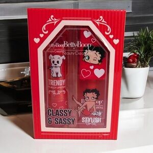 BETTY BOOP "CLASSY & SASSY" LIP DUO